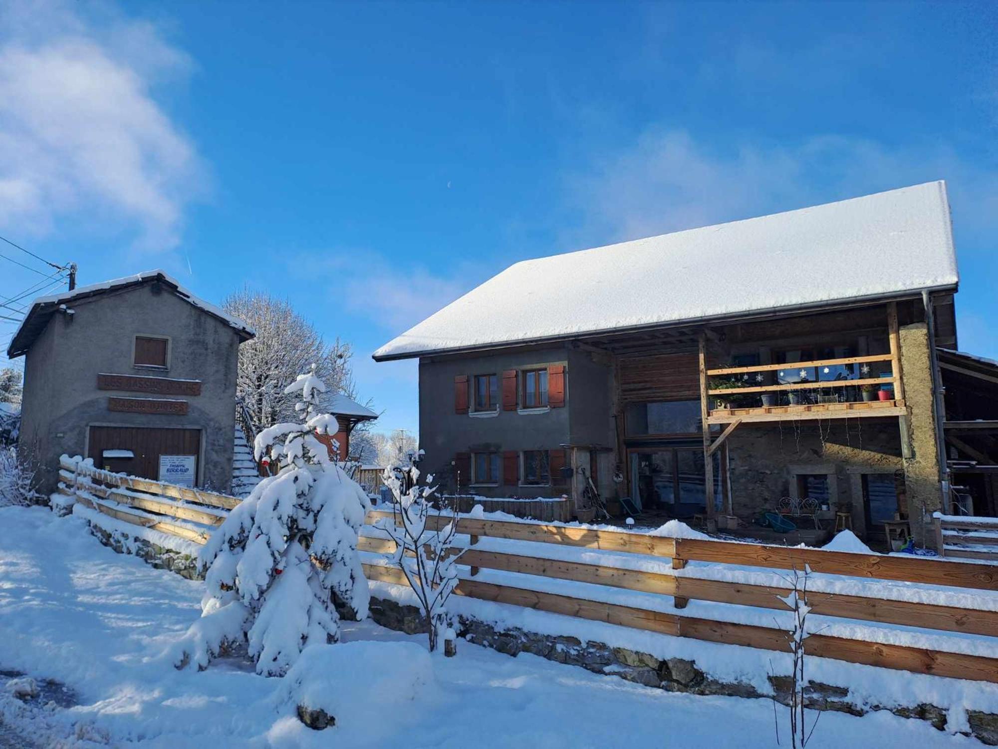 Maison D'Hotes Des Bassins D'Oche Saint-Paul-en-Chablais Exterior photo